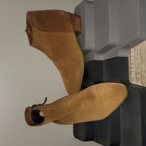 Brown ankle boots